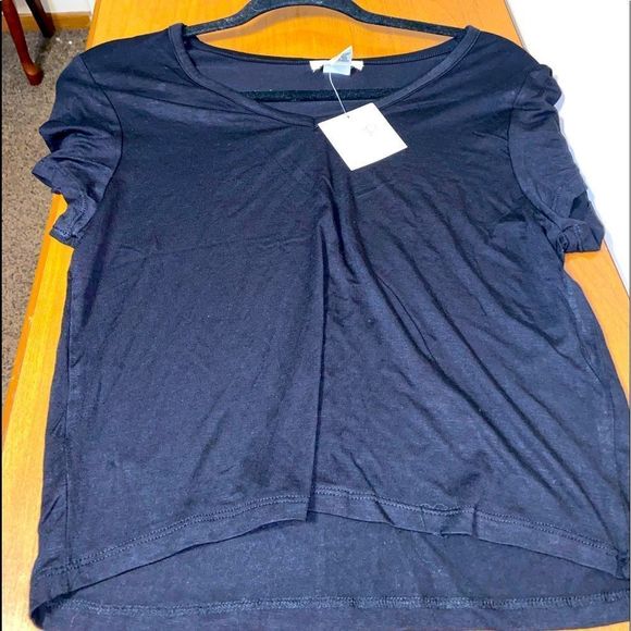 NWT black crop top - Picture 1 of 4